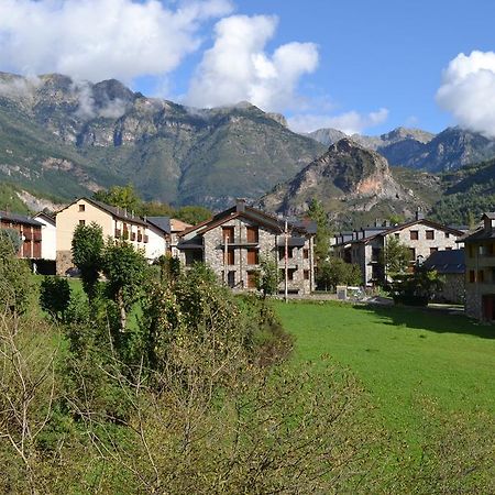 Albergue Velarta Вильянова Экстерьер фото